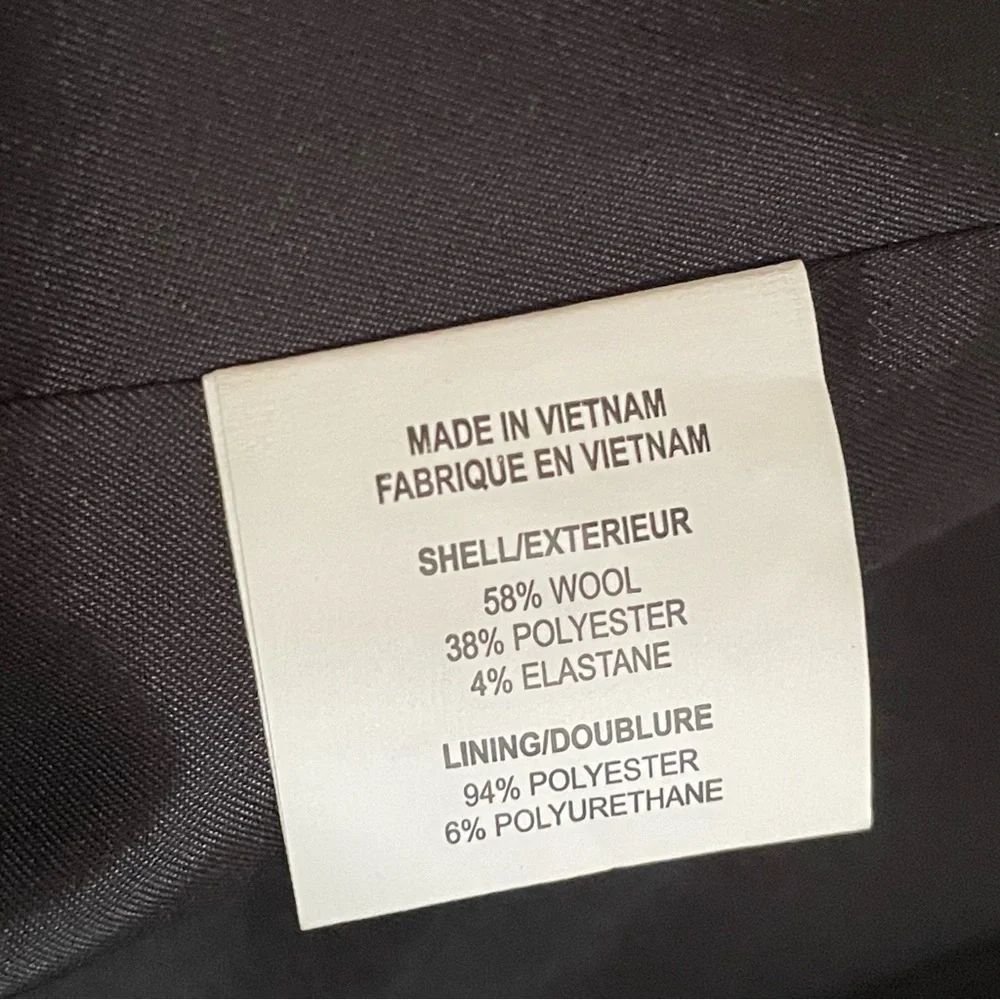 Gorgeous NWT Theory Charcoal Pinstripe Wool Blend Blazer Size: 0 - Picture 8 of 12